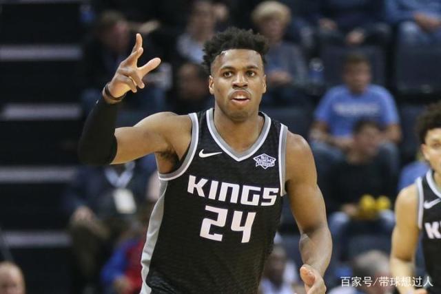 米切尔28分班凯罗空砍39分 骑士险胜魔术3-2