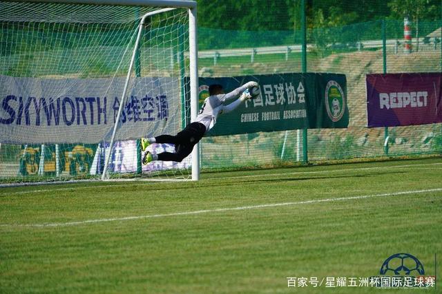 阿尔斯兰33+11宁波送四川14连败 山东大胜广州